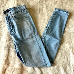 Banana Republic light wash skinny jeans